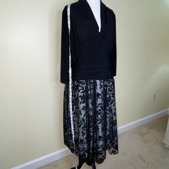 Evening Special Occasion Tea Length Dress | Camille La Vie | Women's 18 - Picture 8 of 16